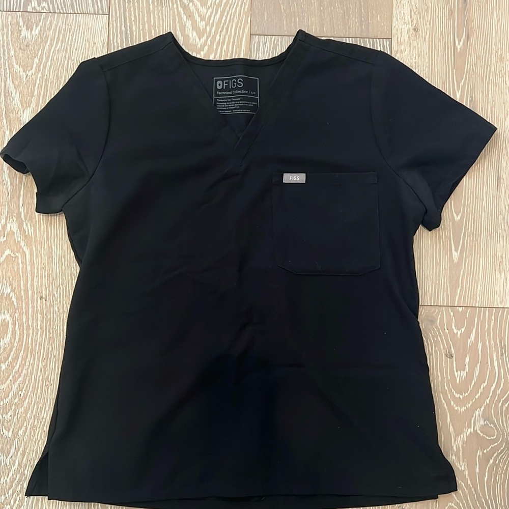 Figs Scrub Top